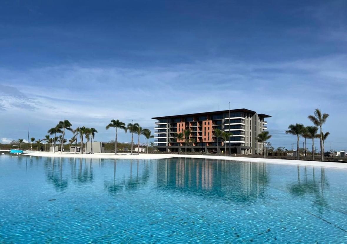 Torre Miravalles reflected in the lagoon